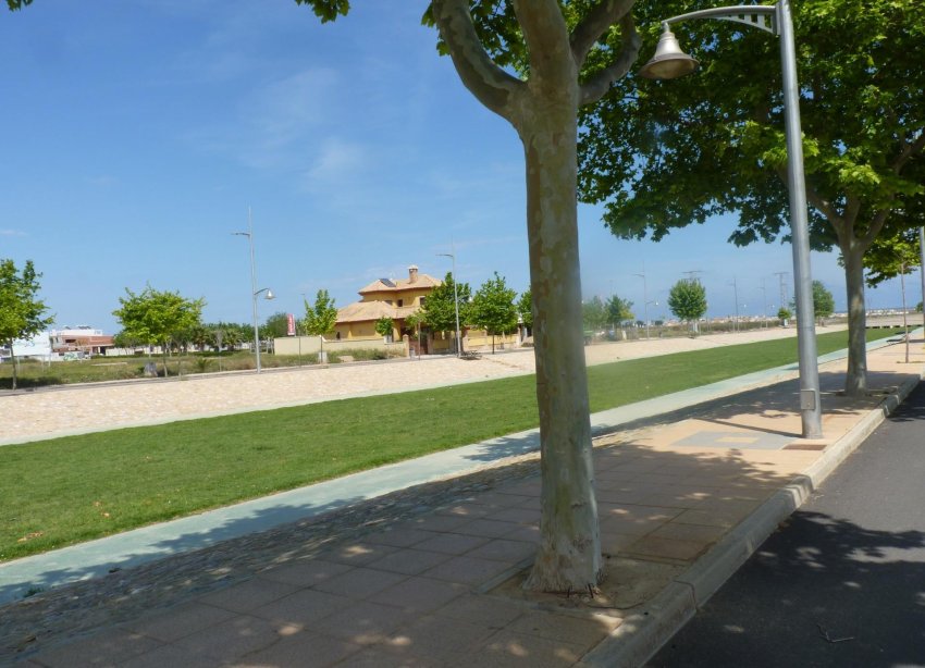 New Build - Terraced house / Townhouse - Pilar de la Horadada - pueblo