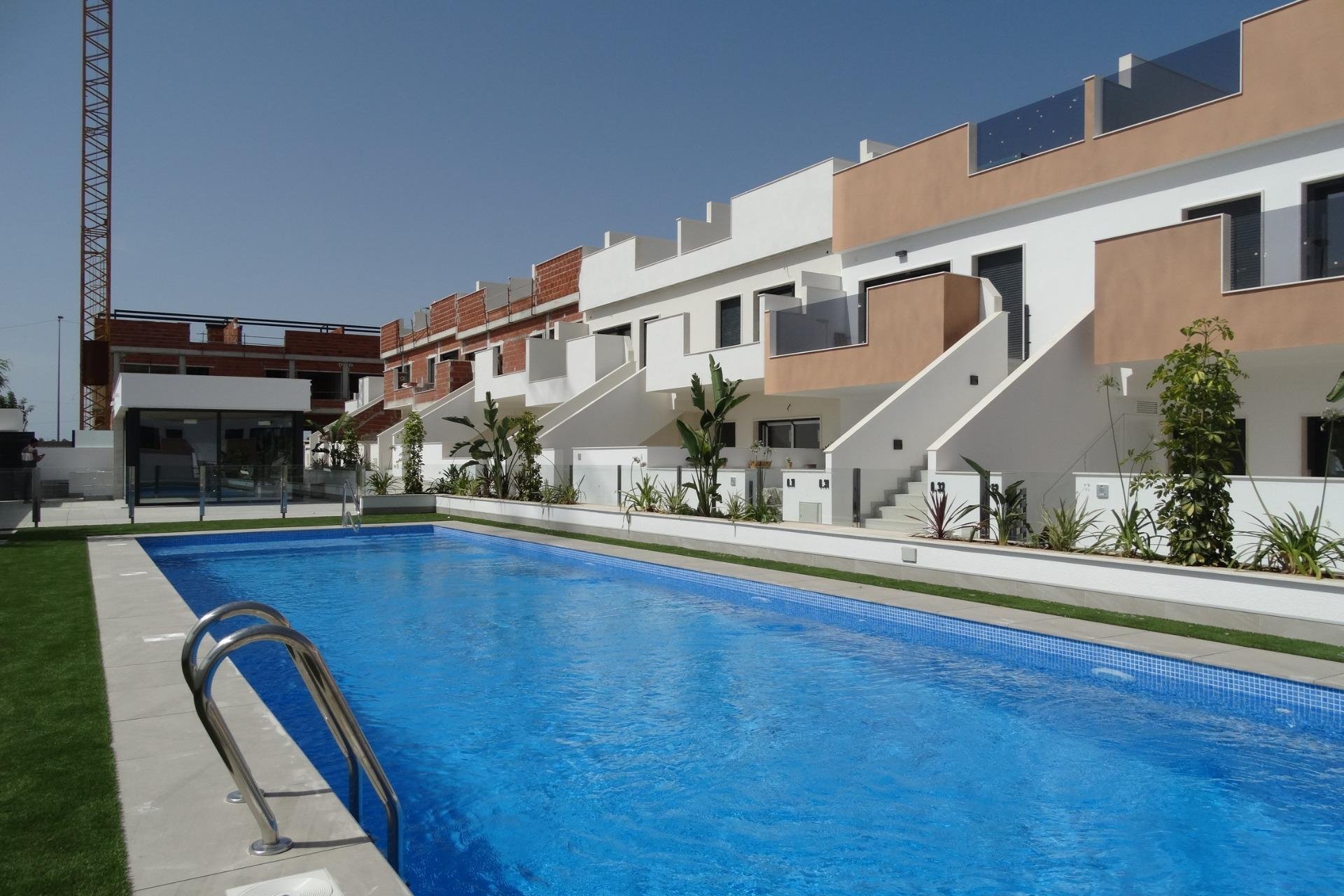 New Build - Terraced house / Townhouse - Pilar de la Horadada - pueblo