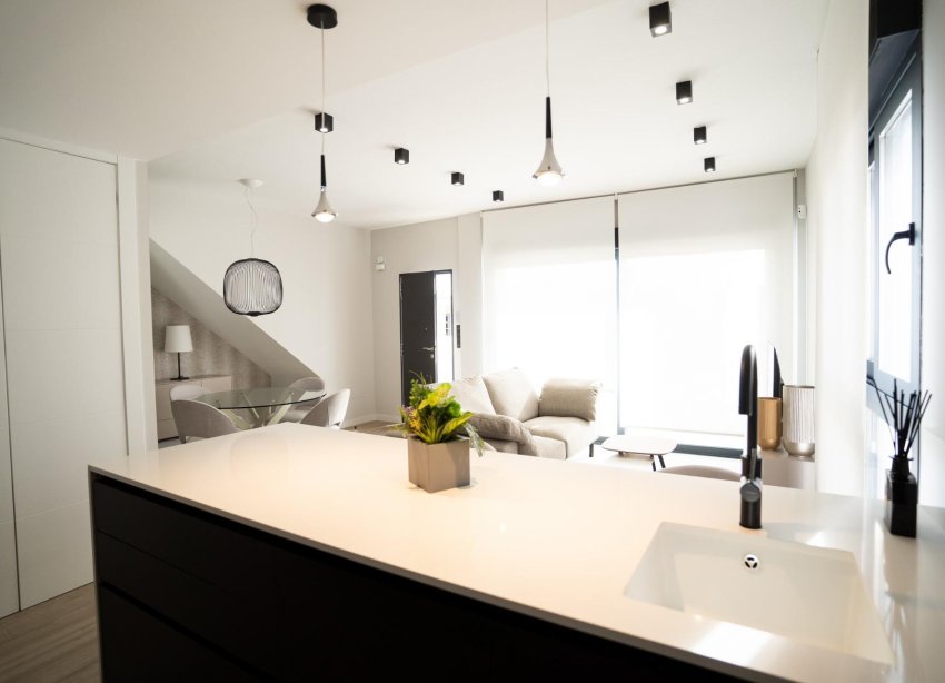 New Build - Terraced house / Townhouse - Pilar de la Horadada - pueblo