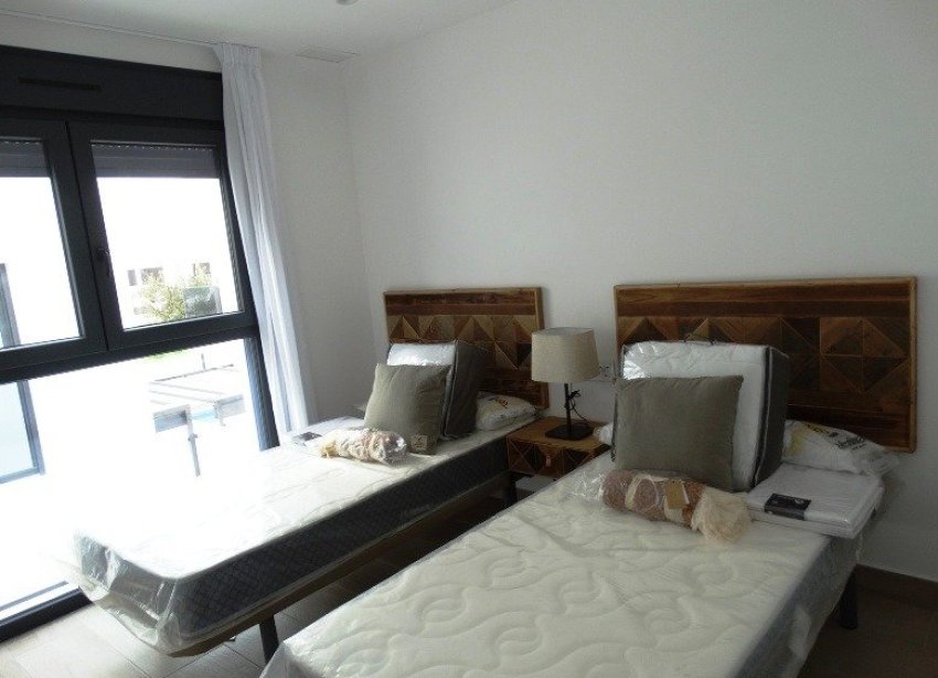 New Build - Terraced house / Townhouse - Pilar de la Horadada - pueblo