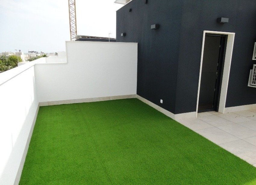 New Build - Terraced house / Townhouse - Pilar de la Horadada - pueblo