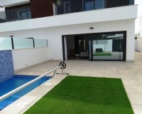 New Build - Terraced house / Townhouse - Pilar de la Horadada - pueblo