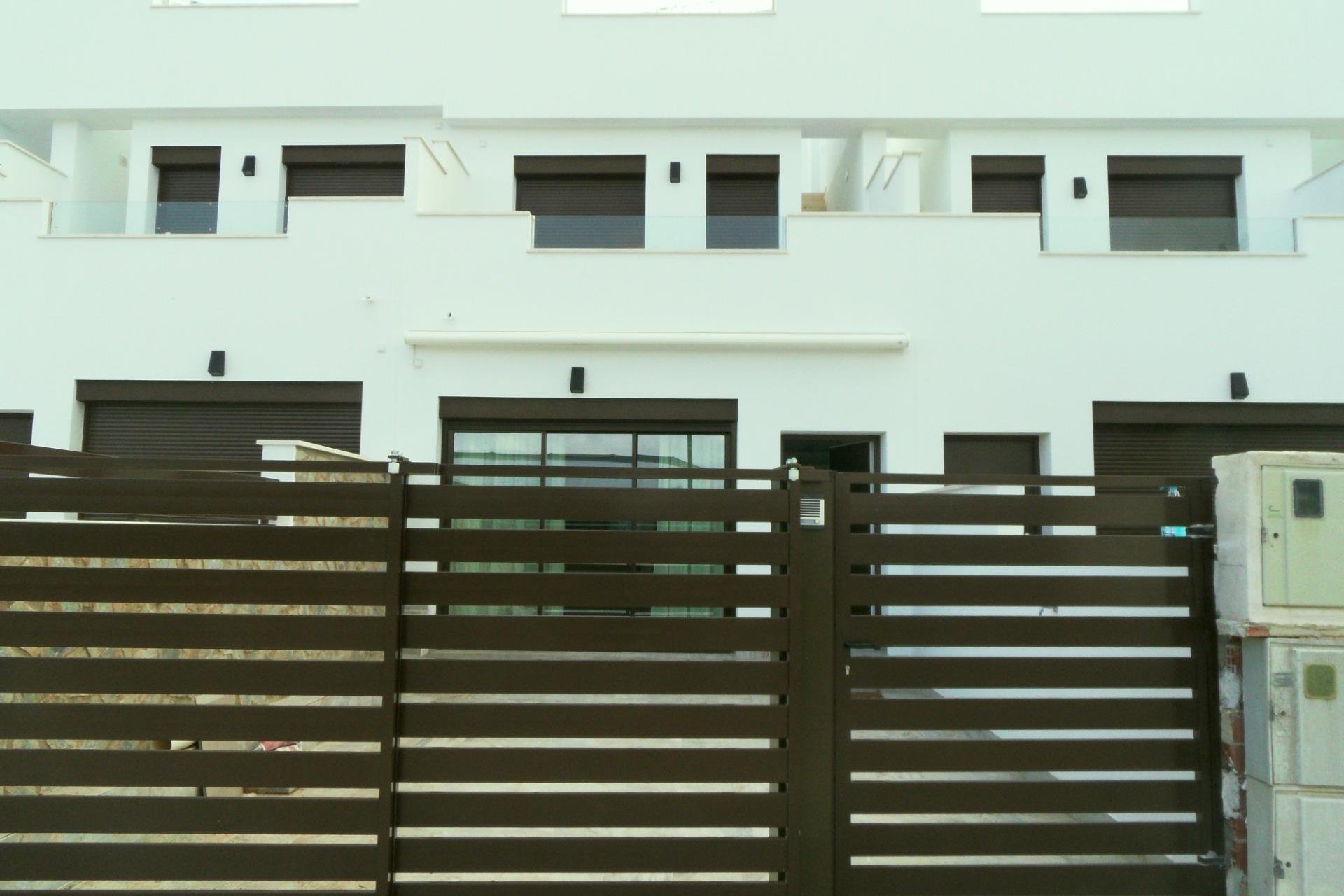 New Build - Terraced house / Townhouse - Pilar de la Horadada