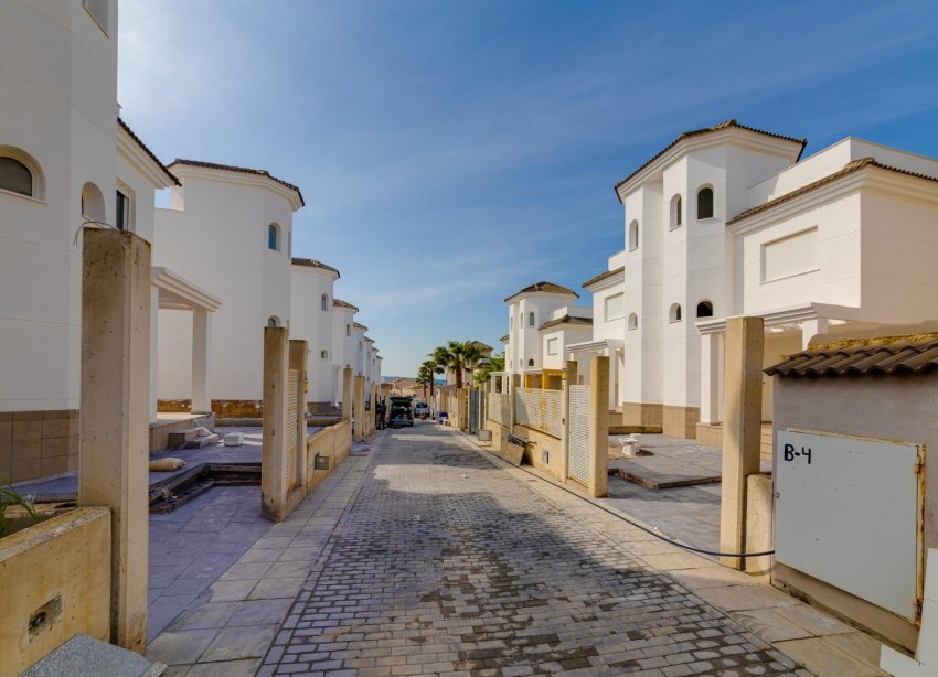 New Build - Terraced house / Townhouse - San Fulgencio