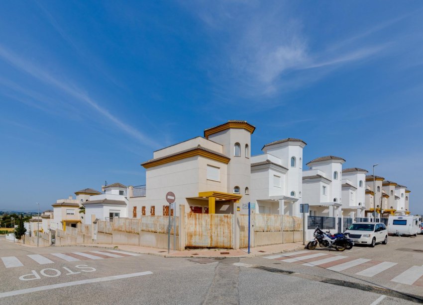 New Build - Terraced house / Townhouse - San Fulgencio