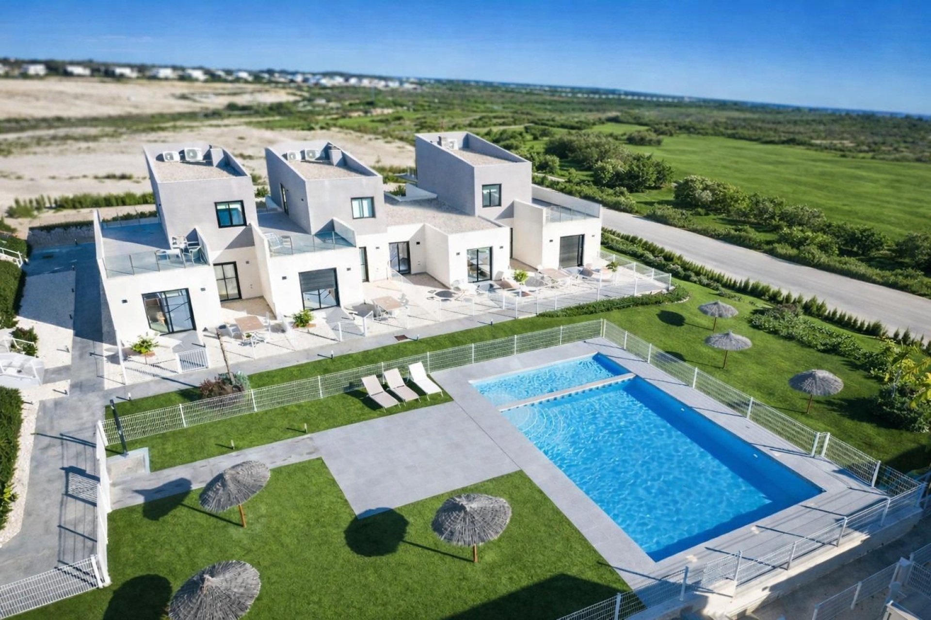 New Build - Townhouse / Terraced House - Baños y Mendigo
