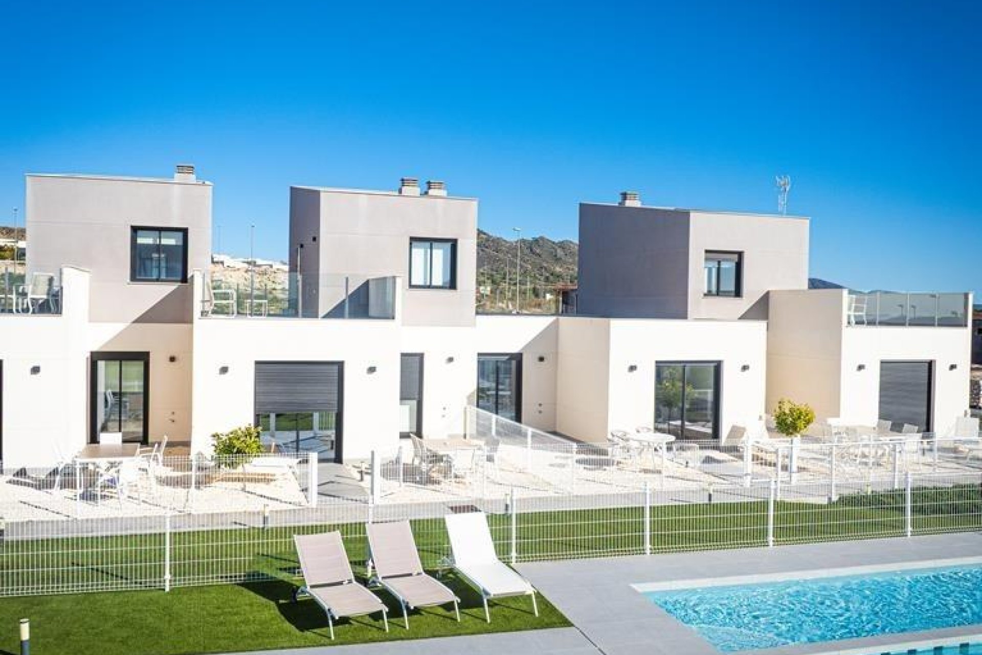 New Build - Townhouse / Terraced House - Baños y Mendigo