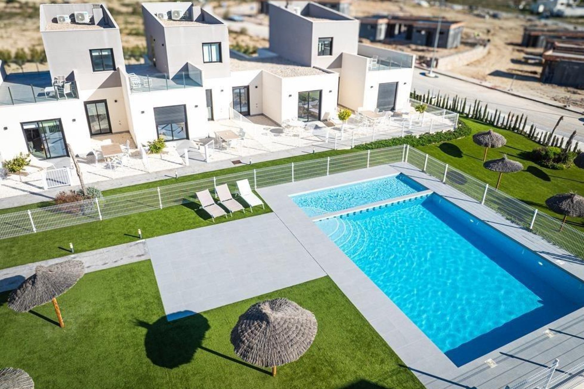 New Build - Townhouse / Terraced House - Baños y Mendigo