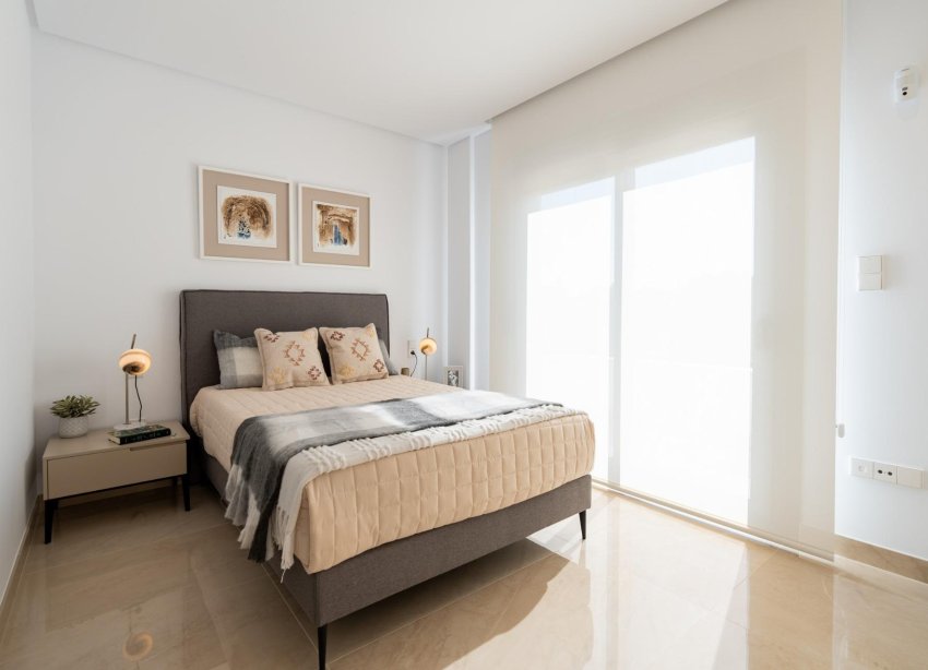 New Build - Townhouse / Terraced House - La Marina