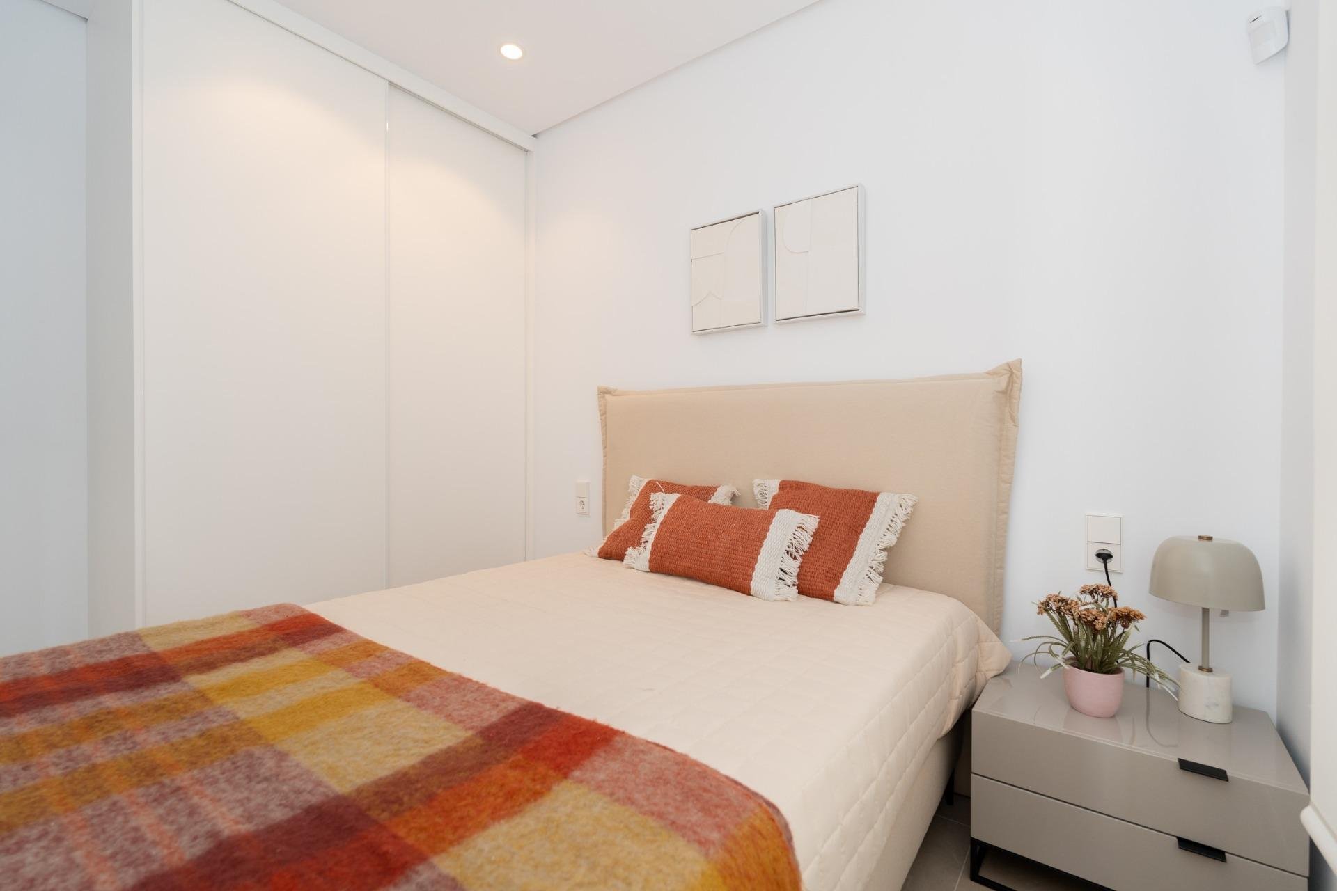 New Build - Townhouse / Terraced House - La Marina