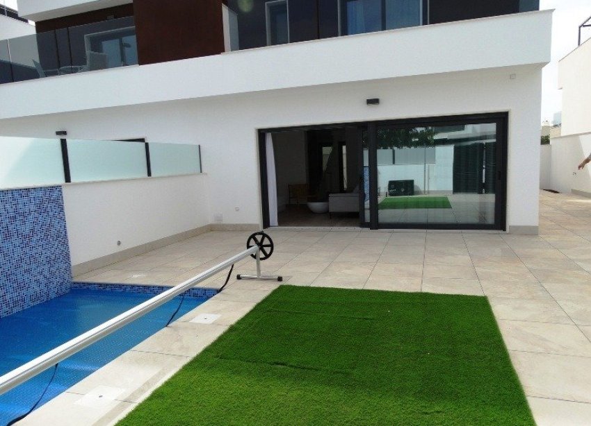 New Build - Townhouse / Terraced House - Pilar de la Horadada