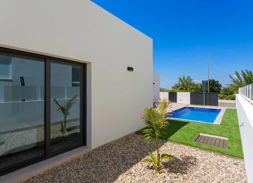 New Build - Villa - Daya Nueva