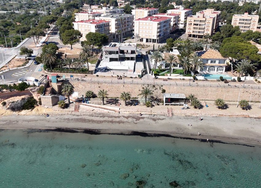 New Build - Villa - Punta Prima