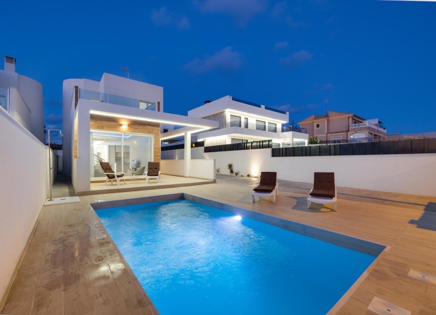 New Build - Villa - Torrevieja - Aguas Nuevas