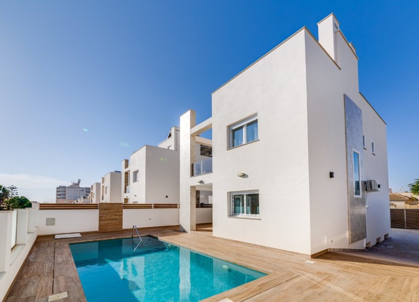 New Build - Villa - Torrevieja
