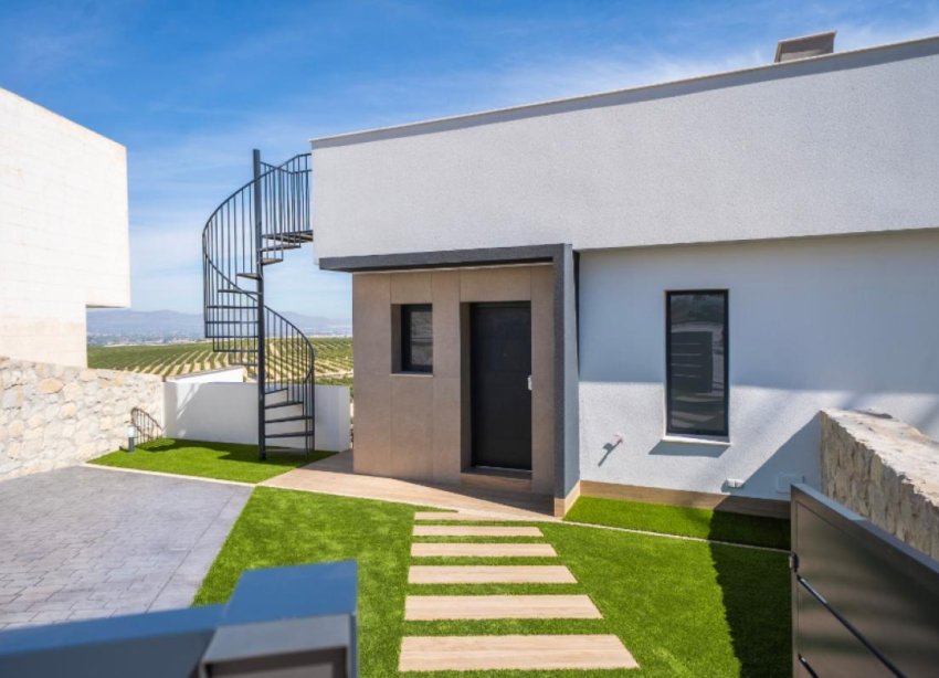 Obra nueva - Adosado - Algorfa