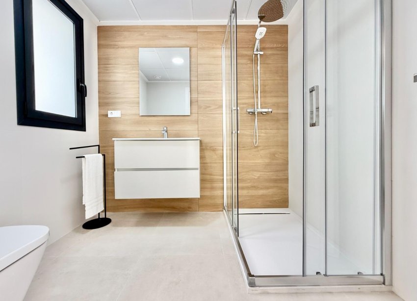 Obra nueva - Adosado - Cox - San Fernando