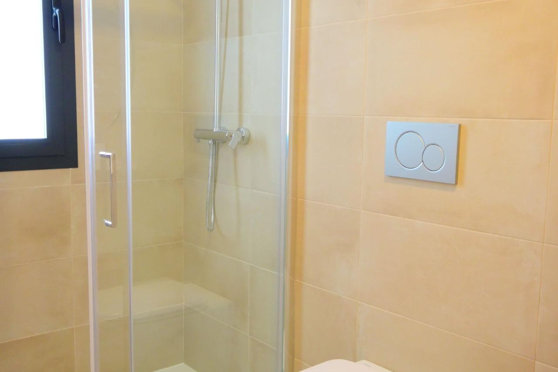 Obra nueva - Adosado - Dolores - polideportivo