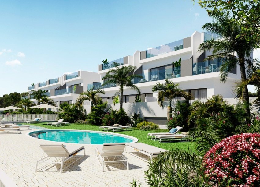 Obra nueva - Adosado - ﻿Torrevieja (Alicante) - Torrevieja