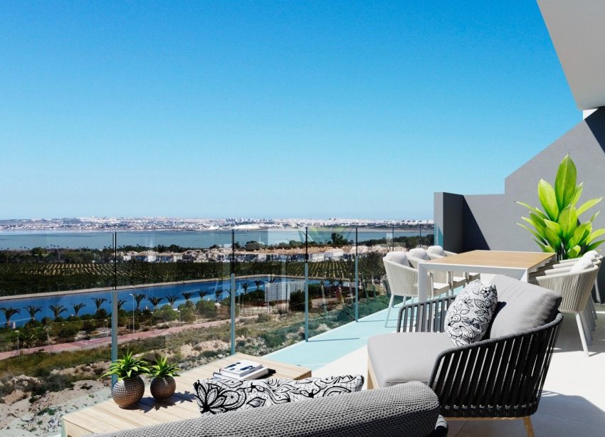 Obra nueva - Adosado - ﻿Torrevieja (Alicante) - Torrevieja