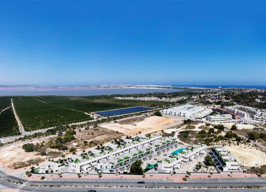 Obra nueva - Adosado - ﻿Torrevieja (Alicante) - Torrevieja