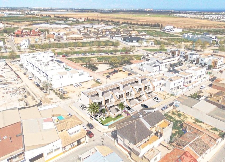 Obra nueva - Adosado - Pilar de la Horadada - pueblo