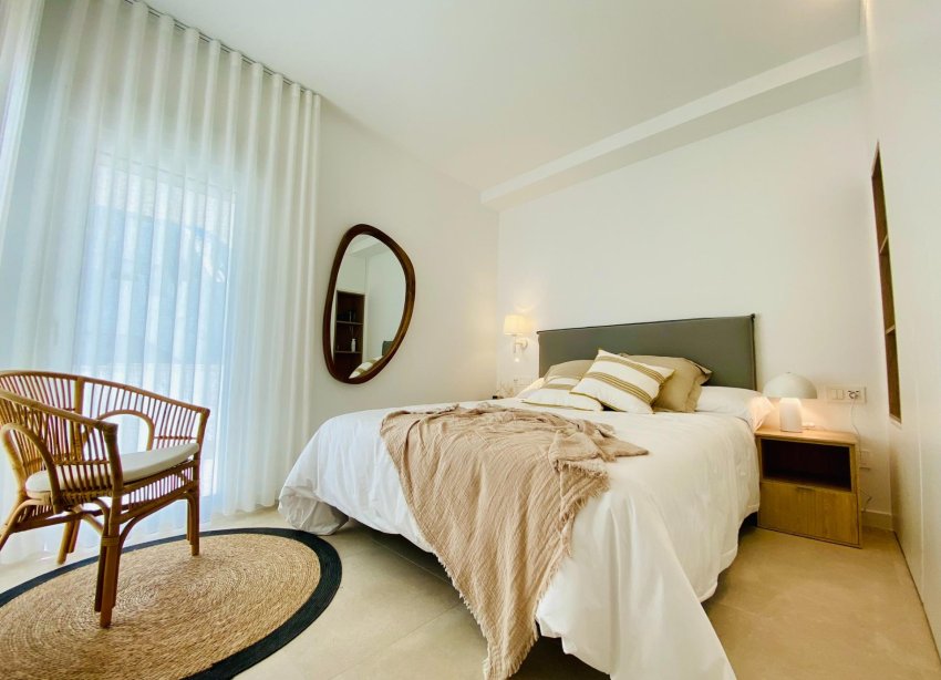 Obra nueva - Adosado - Pilar de la Horadada