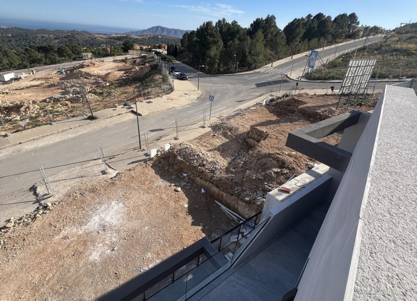 Obra nueva - Adosado - Polop