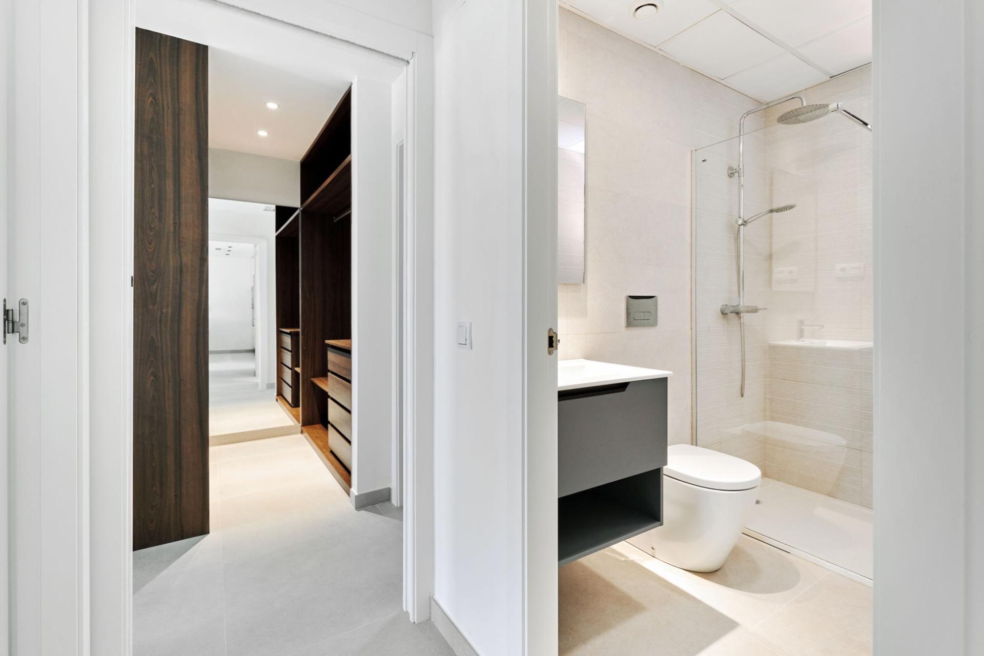 Obra nueva - Adosado - Torrevieja - Villa Amalia