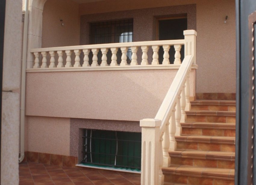 Obra nueva - Adosado - Torrevieja