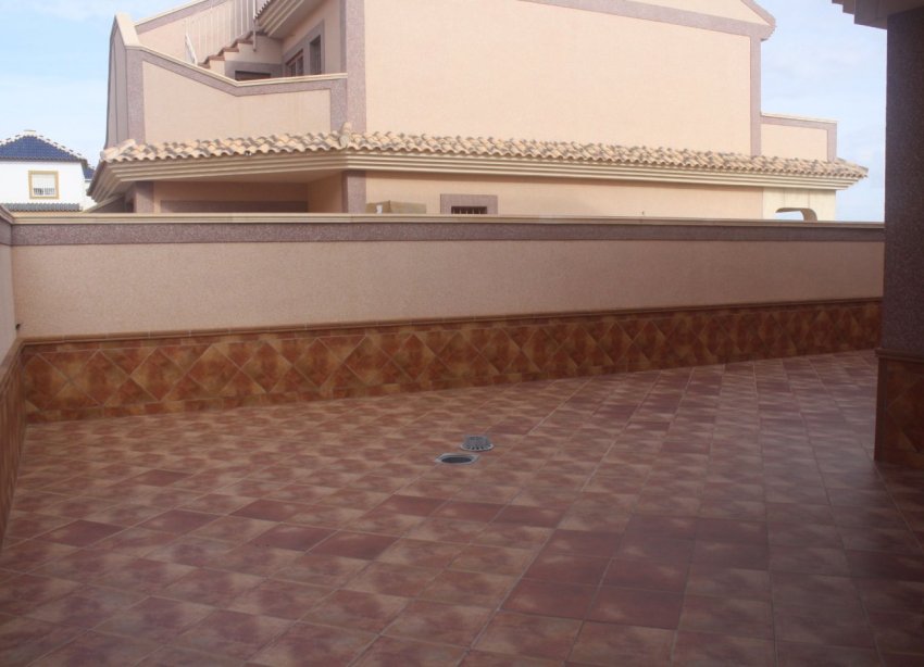 Obra nueva - Adosado - Torrevieja