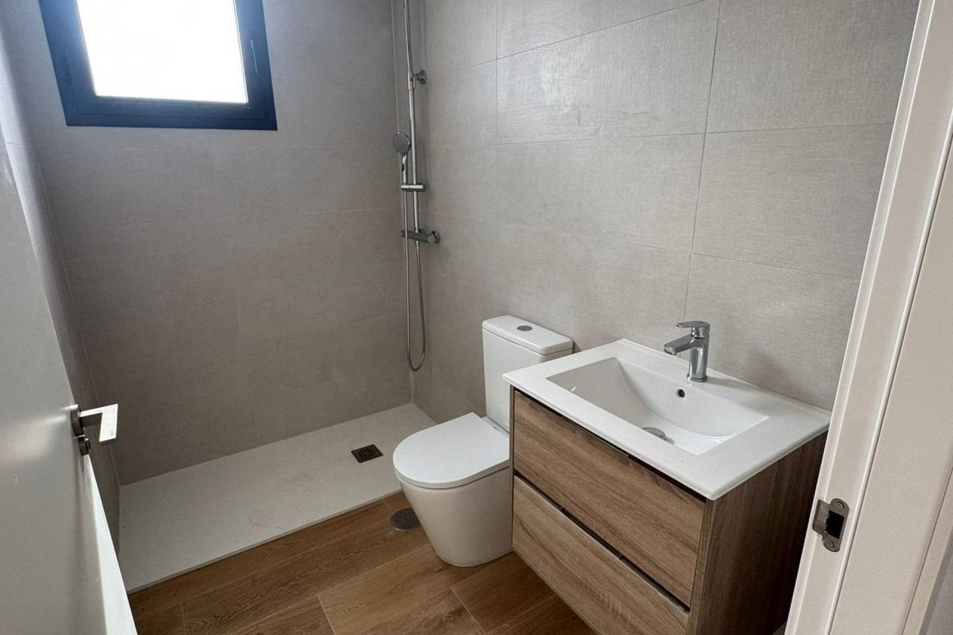 Obra nueva - Apartamento - Alicante - Benalua