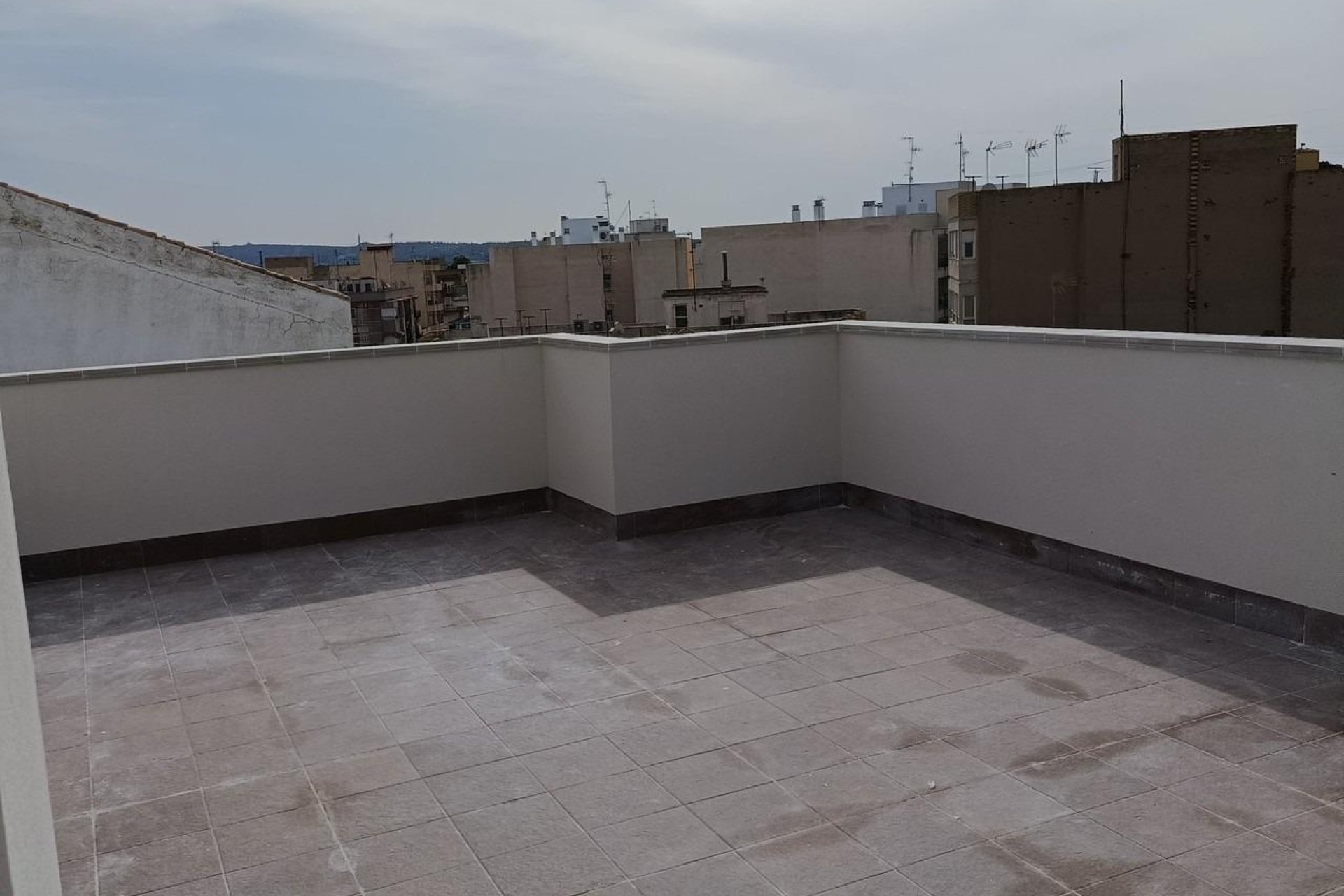 Obra nueva - Apartamento / Dúplex - Bigastro