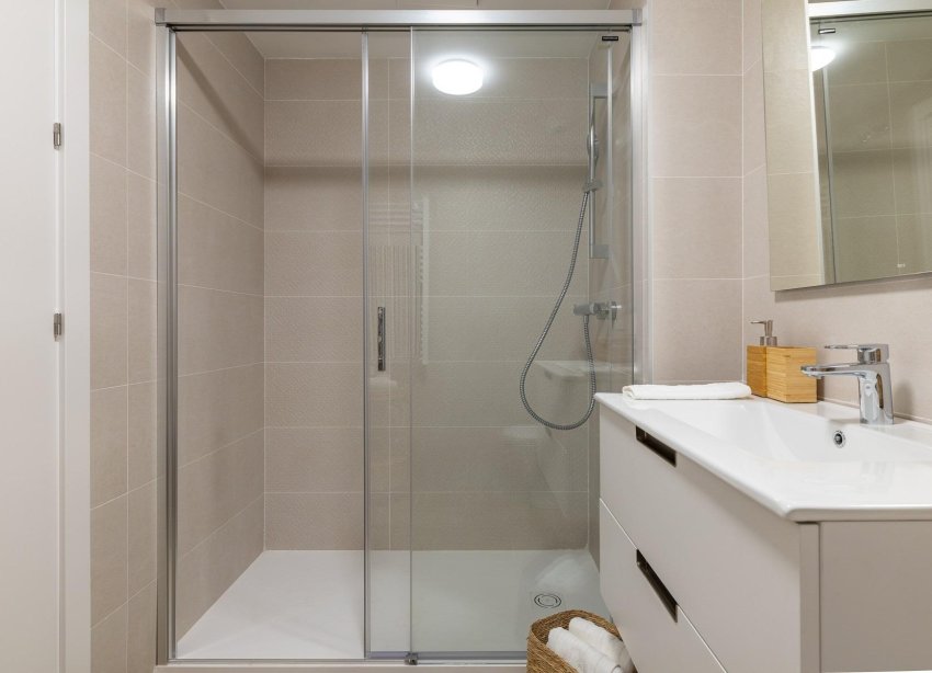 Obra nueva - Apartamento / Dúplex - Calpe