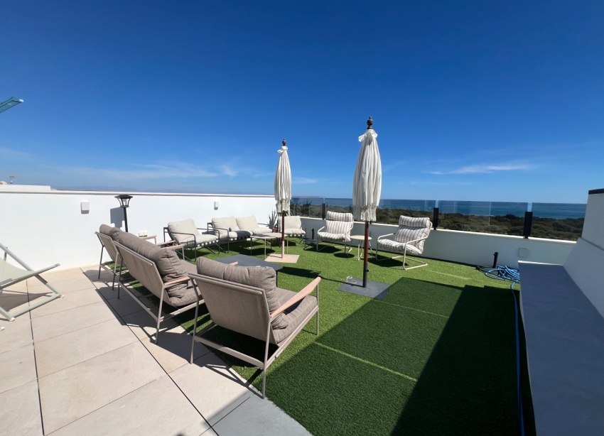 Obra nueva - Apartamento / Dúplex - Guardamar del Segura - Centro