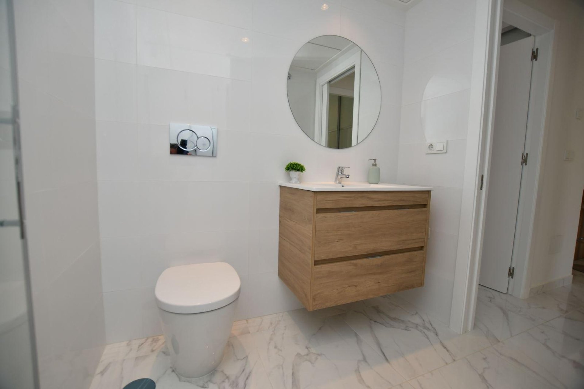 Obra nueva - Apartamento / Dúplex - San Miguel de Salinas