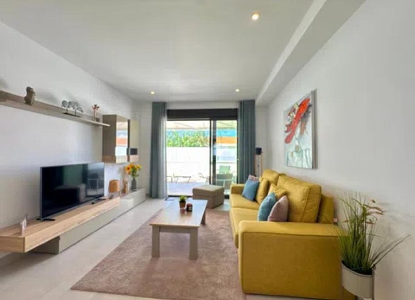 Obra nueva - Apartamento - Pilar de la Horadada