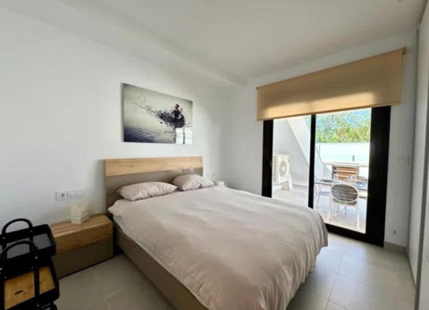 Obra nueva - Apartamento - Pilar de la Horadada