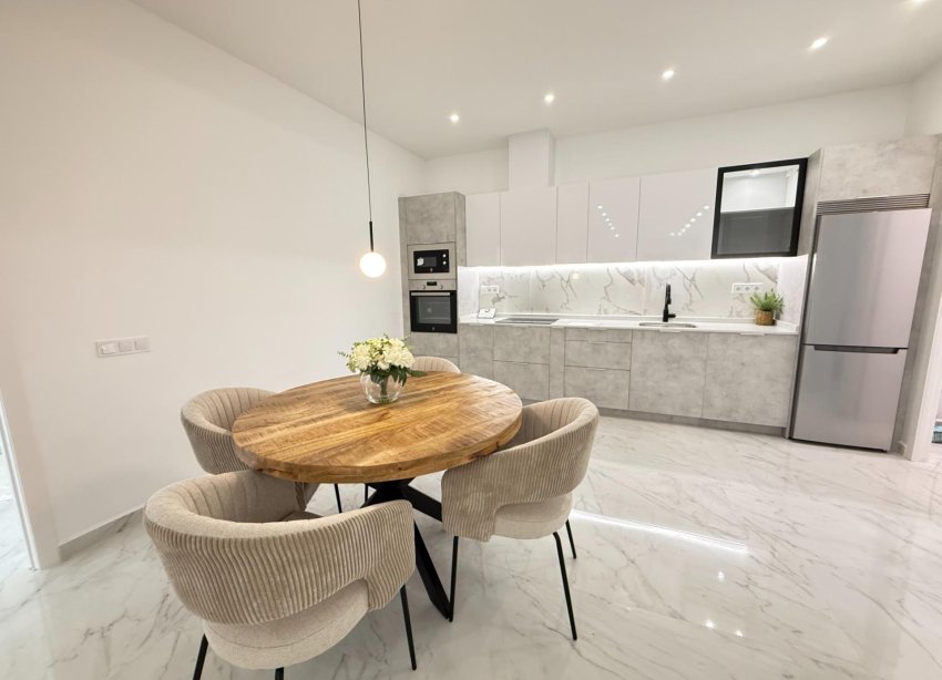 Obra nueva - Apartamento - Torrevieja - Playa del cura