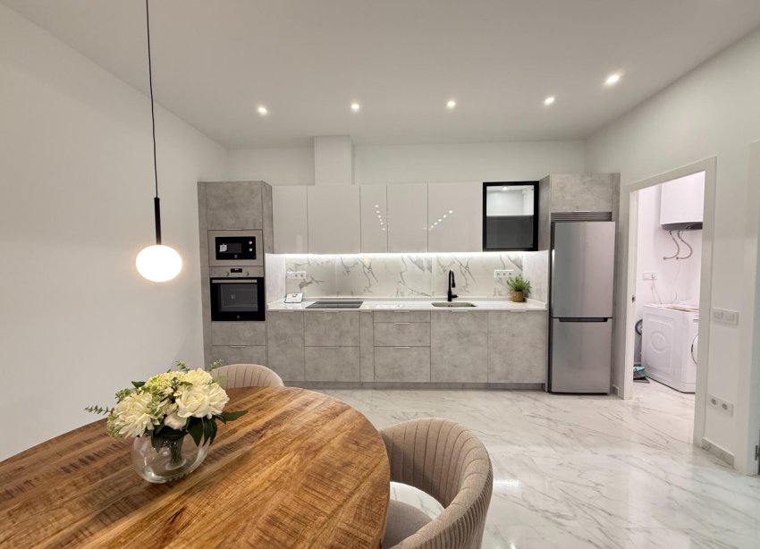 Obra nueva - Apartamento - Torrevieja - Playa del cura