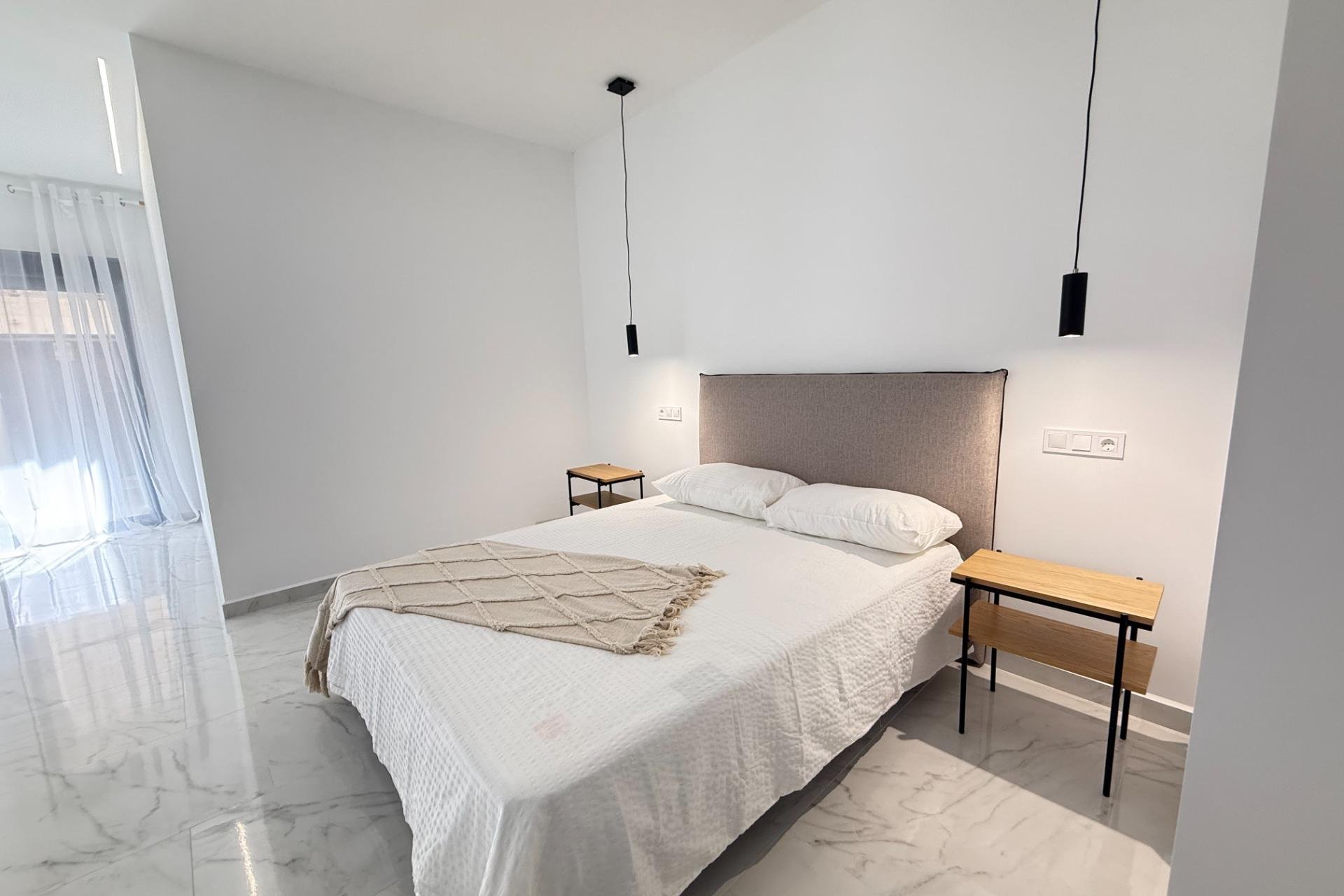 Obra nueva - Apartamento - Torrevieja - Playa del cura