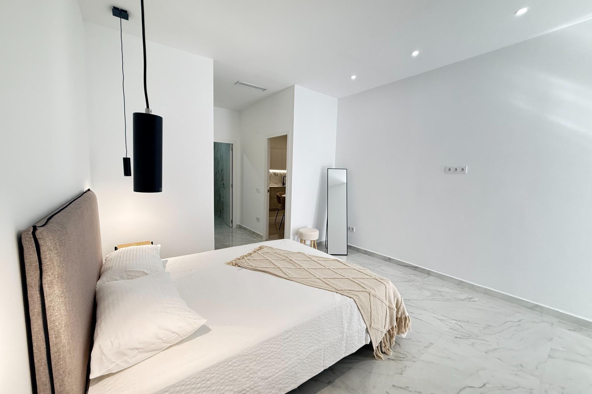 Obra nueva - Apartamento - Torrevieja - Playa del cura