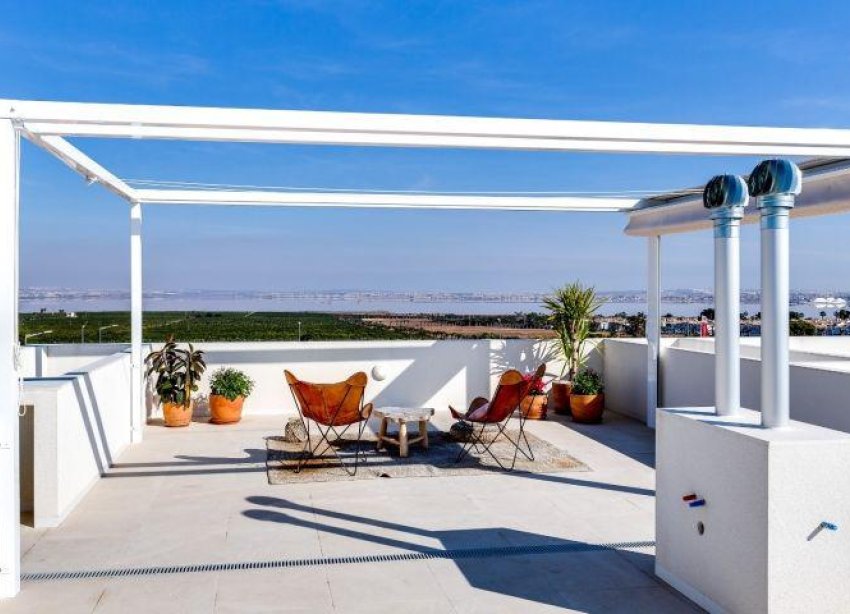 Obra nueva - Bungalow - Torrevieja - Los Balcones