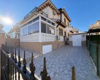 Obra nueva - Casas adosadas - Orihuela