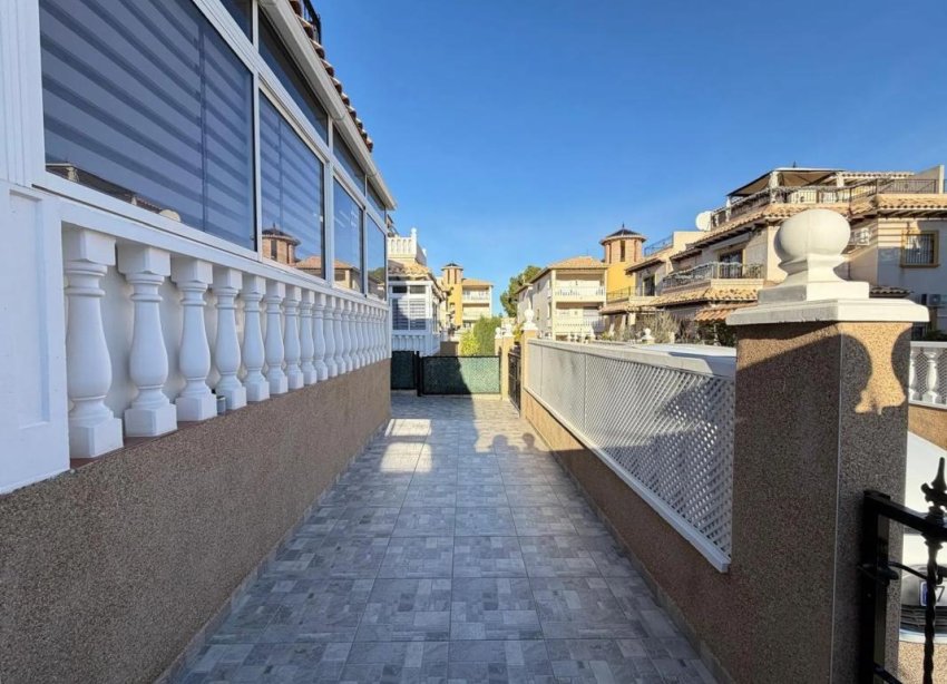 Obra nueva - Casas adosadas - Orihuela