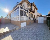 Obra nueva - Casas adosadas - Orihuela