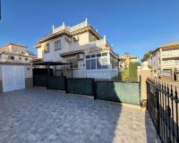 Obra nueva - Casas adosadas - Orihuela