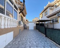 Obra nueva - Casas adosadas - Orihuela