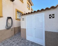 Obra nueva - Casas adosadas - Orihuela