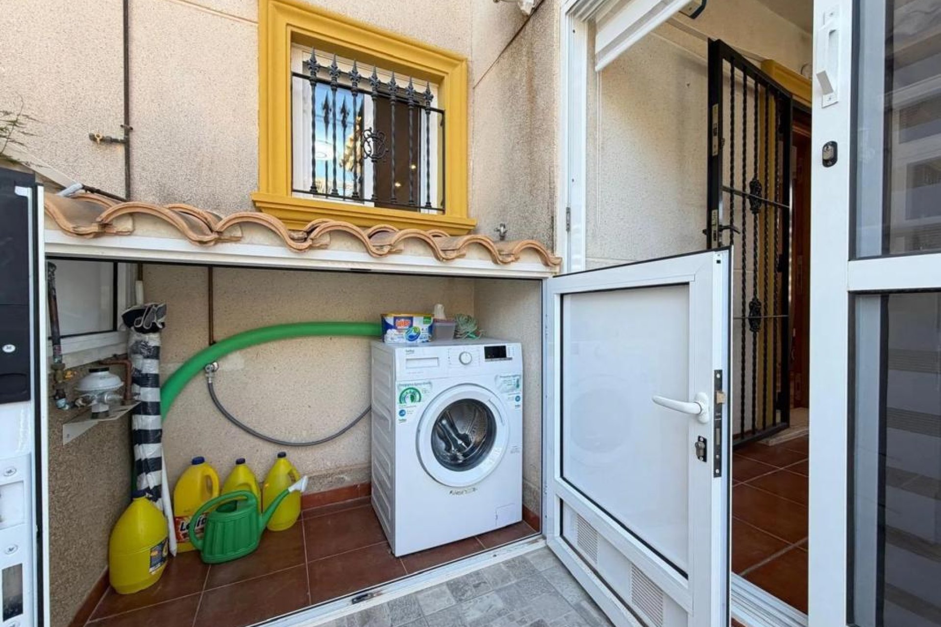 Obra nueva - Casas adosadas - Orihuela